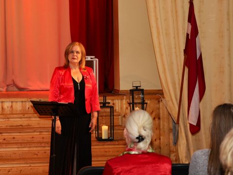 Latvijas Republikas Neatkarības atjaunošanas dienai veltīts pasākums "Ir vērts"