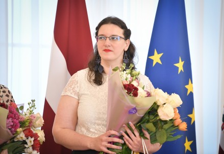 Rīgas pilī sveic akcijas "Meklējam labu ģimenes ārstu" laureātus; starp laureātiem Jaunpiebalgas ģimenes ārste Evita Pundure