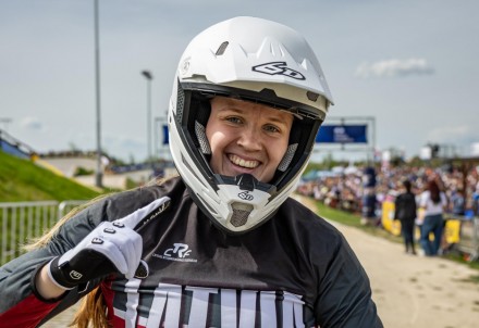 Veronika Monika Stūriška izcīnījusi pasaules čempiones titulu BMX U23 grupā